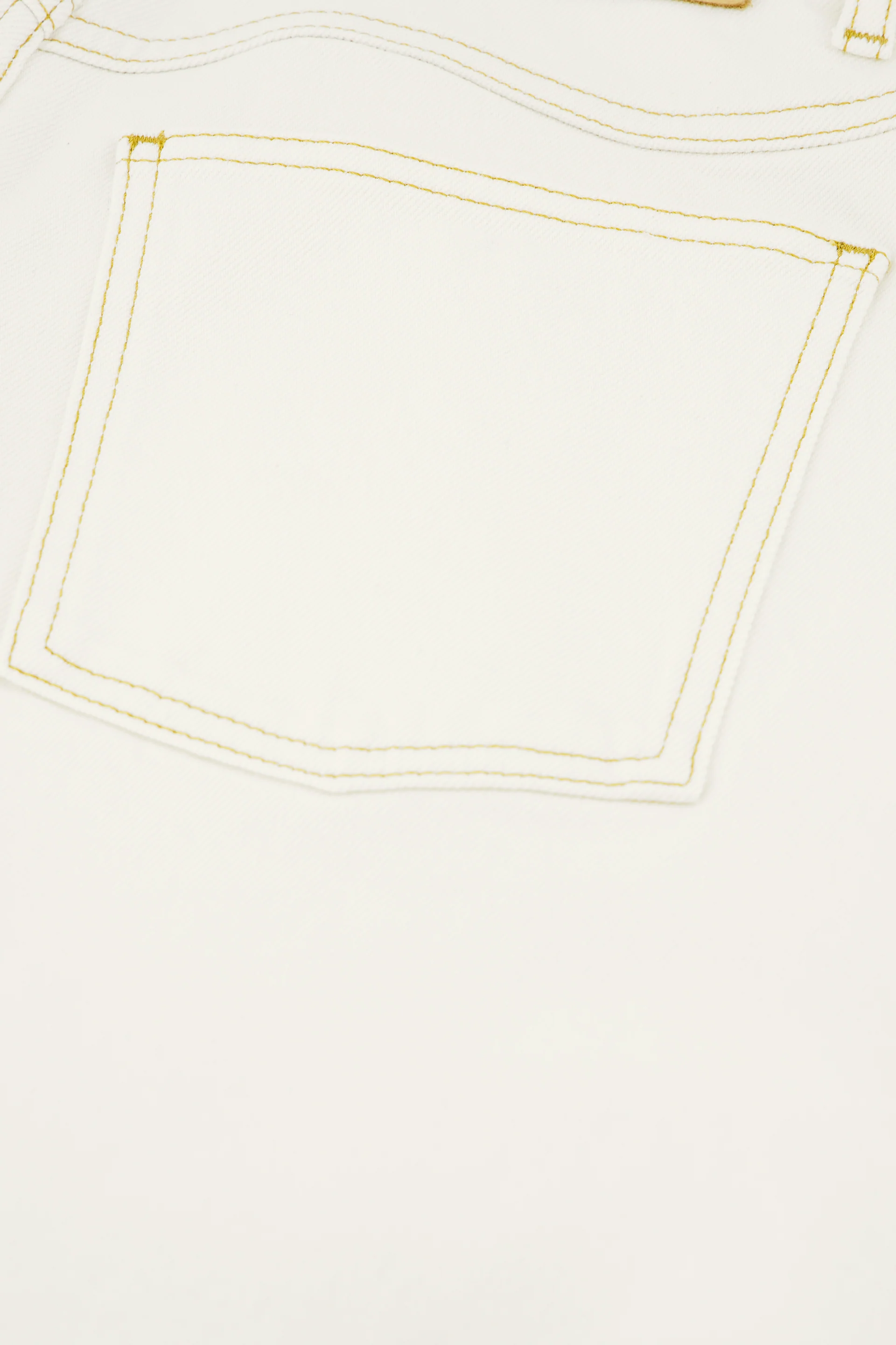 Betty Barrel Jeans | Cream White - Image 4