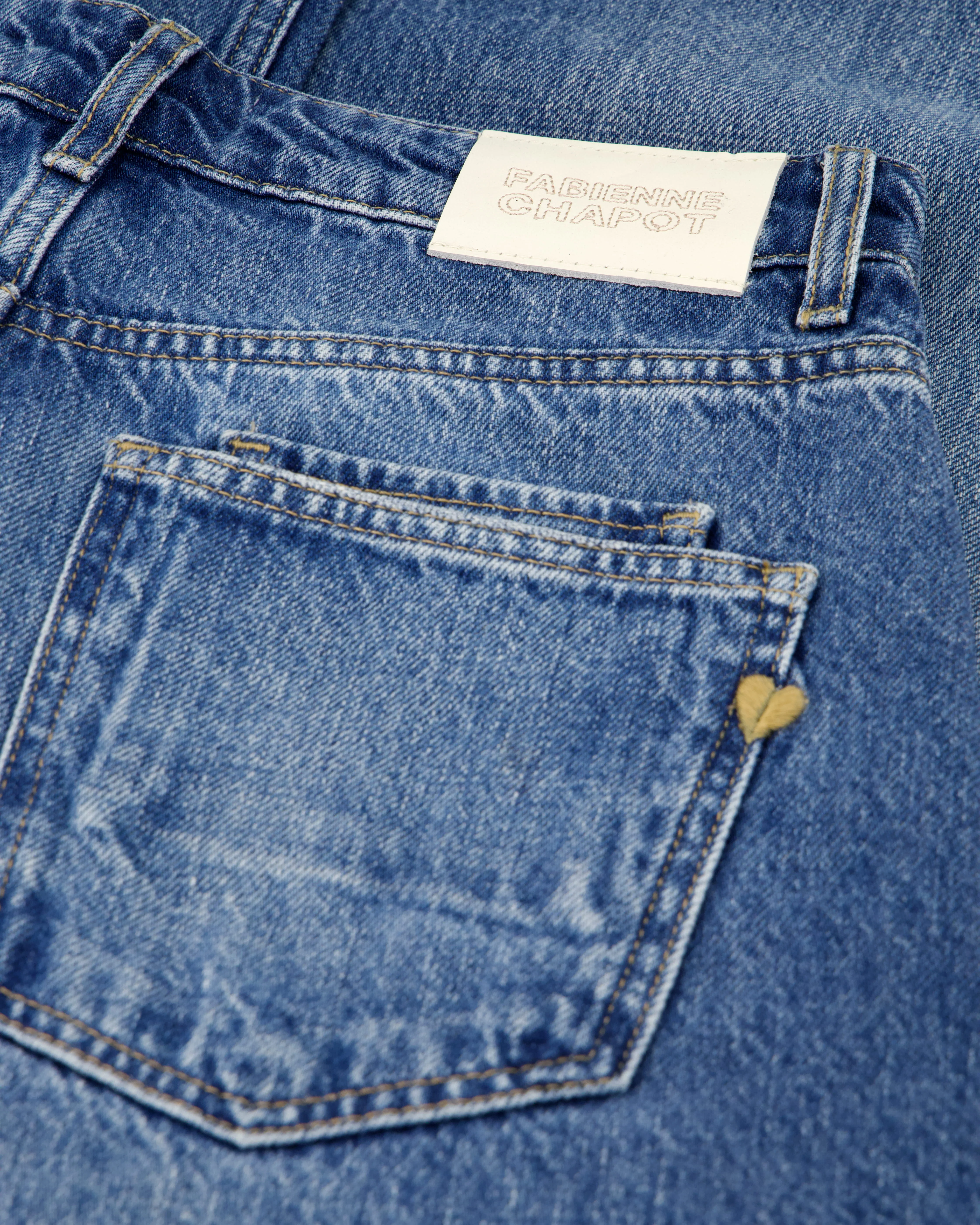 Betty Barrel Jeans | Mid Blue - Image 4