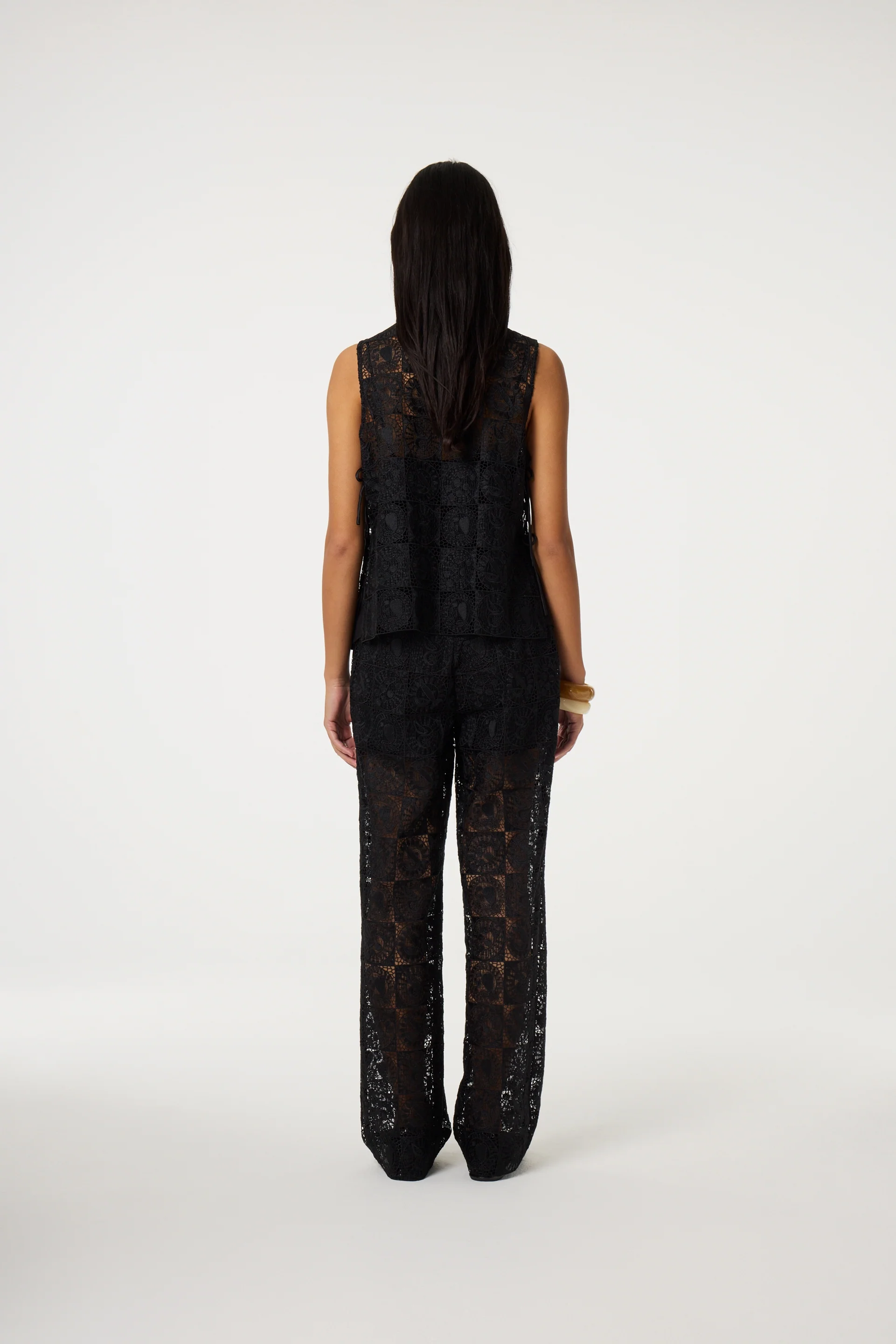 Loeloe Top | Black - Image 4